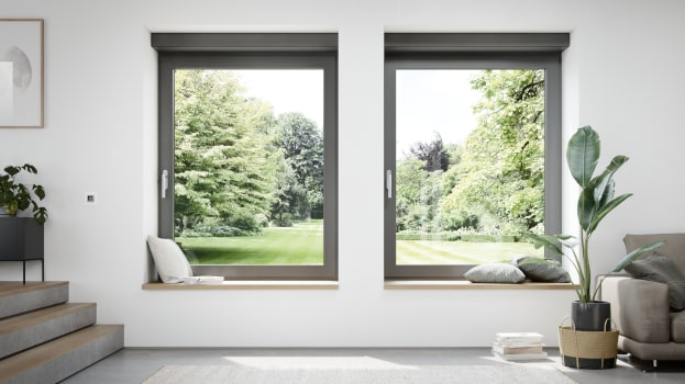Fenster mit eingebauten Rollläden innen